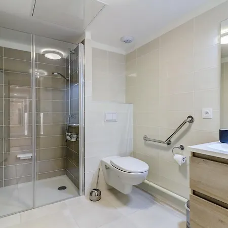 Ovelia - Le Courtille Ste-marthe * Дижон