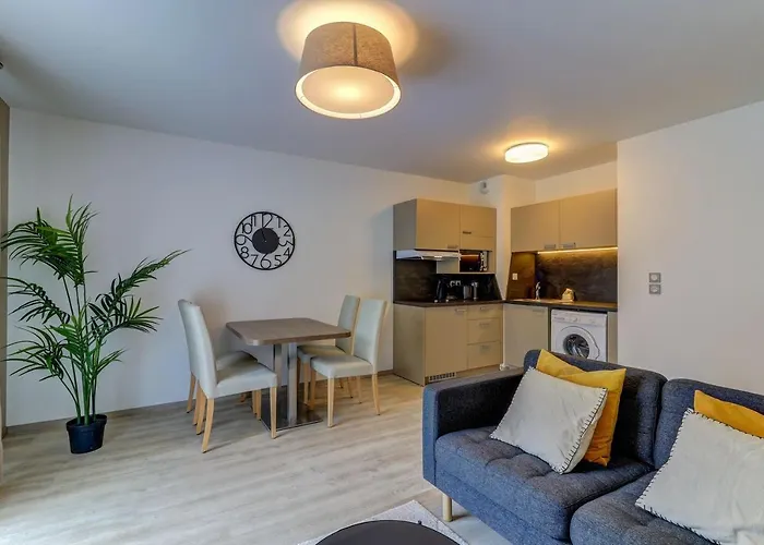 Ovelia - Le Courtille Ste-marthe Дижон