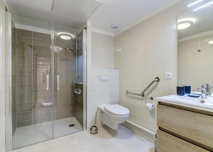 Ovelia - Le Courtille Ste-marthe * Дижон